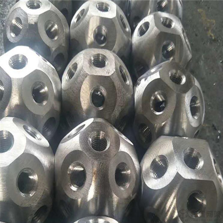 吐鲁番螺栓球网架加工安装方法